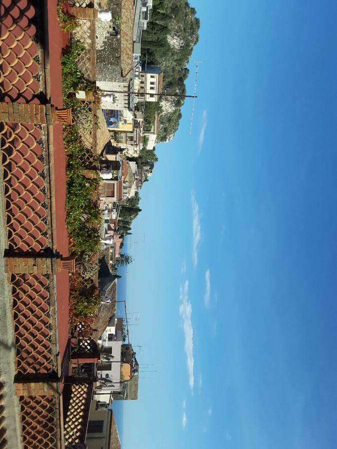 奥迪恩住宿加早餐旅馆 陶尔米纳 外观 照片